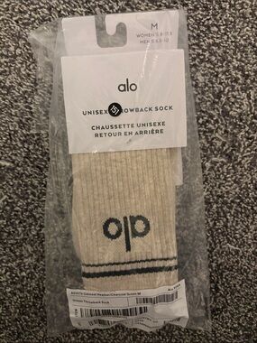 ALO Yoga Unisex Throwback Socks